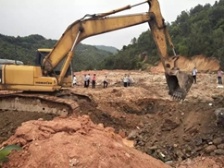  廣州海滔環?？萍加邢薰鹃L期非法傾倒污泥